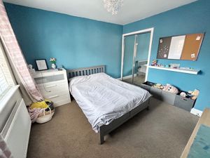Bedroom- click for photo gallery